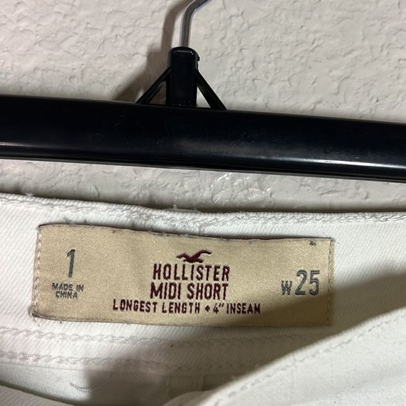 Hollister White Cuff Fringe Midi 4" Inseam Shorts Women's Size 1/25W - Picture 2 of 5